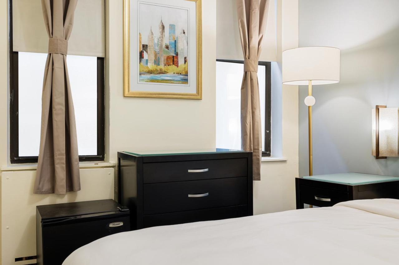 เดอะ ดัฟฟี ไทม์สแควร์ บาย คาซา Hotel นิวยอร์ก ภายนอก รูปภาพ