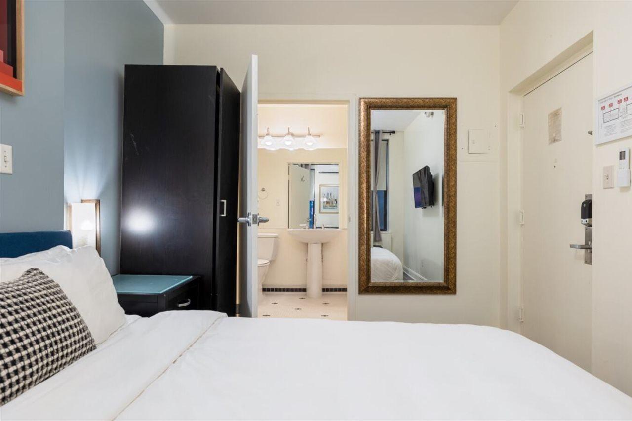 เดอะ ดัฟฟี ไทม์สแควร์ บาย คาซา Hotel นิวยอร์ก ภายนอก รูปภาพ